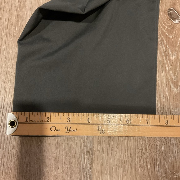 Grand Slam - Flat Front Stretch Dress Pants - Gray - Men’s Size 32x32 - Picture 9 of 10